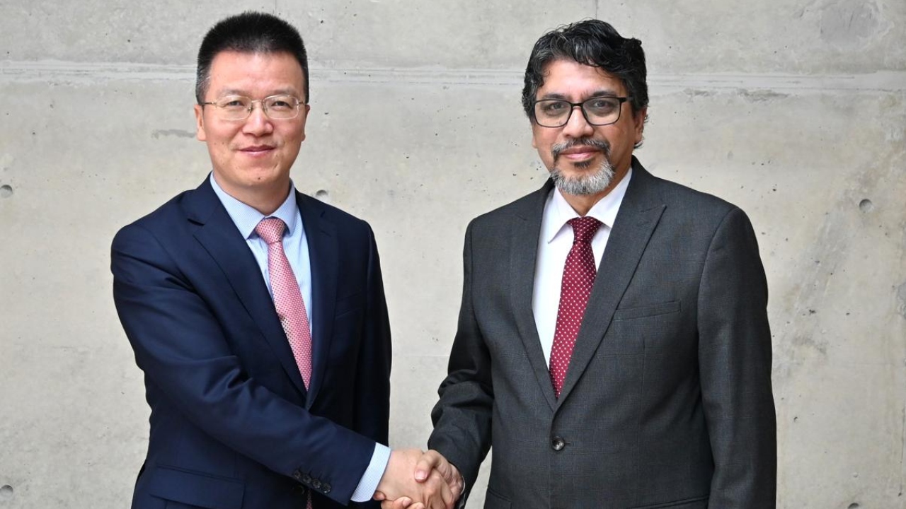 MARCH NAEEM 2ND/china-bangladesh-20250428114403.jpg